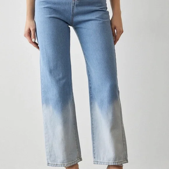 ✨HP✨NWT j.ing blue ombré straight jeans - Picture 2 of 11